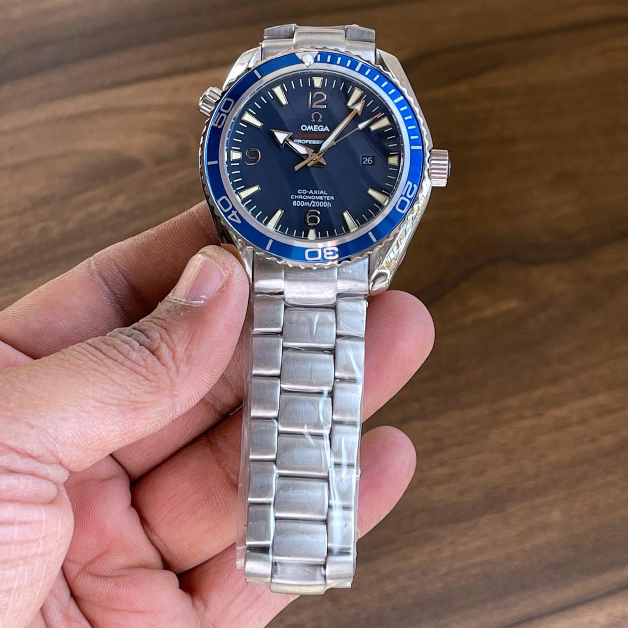 OMEGA AUTOMATIC