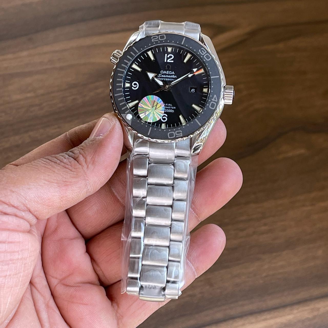 OMEGA AUTOMATIC