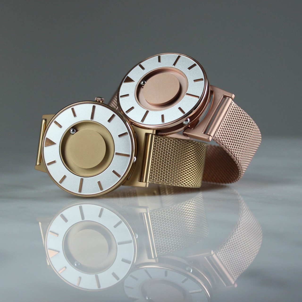 Eone Bradley Classic Rose Gold Mesh