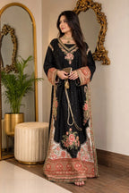Women Paki Style Star Silk Embroidery Kurti Pant Dupatta Set