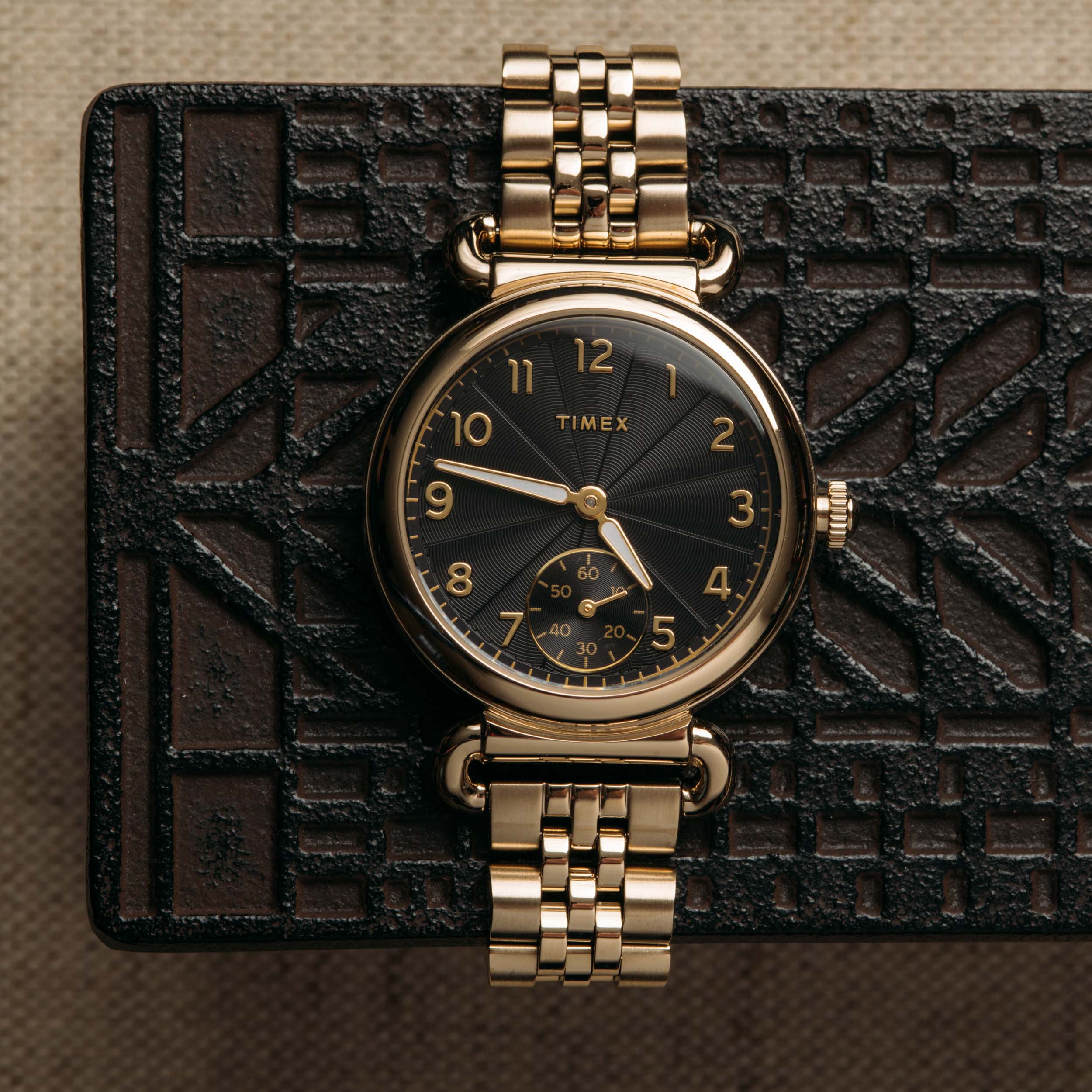 Timex Model 23 33mm Black Gold