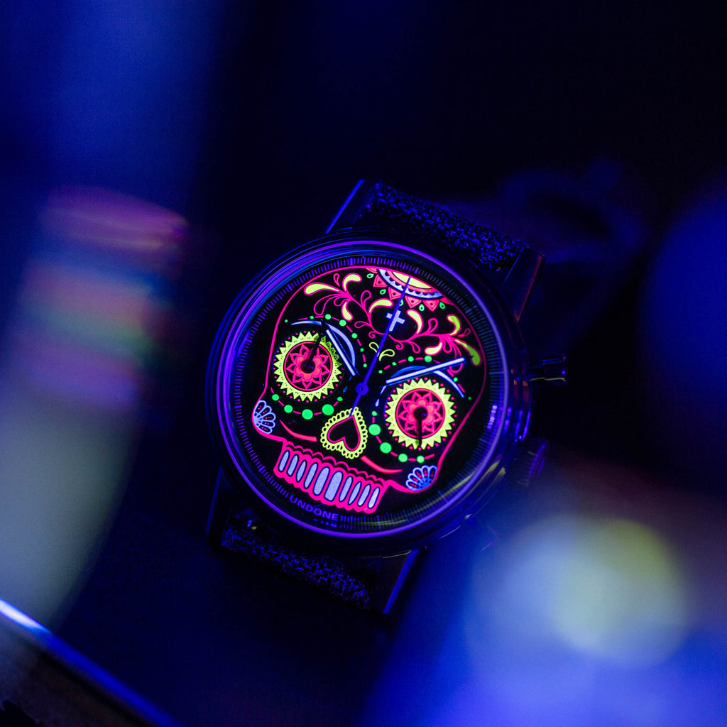 UNDONE Calavera Neon Chrono